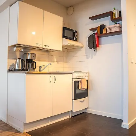 Arctic Base: 2-room Cozy *