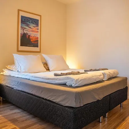 Arctic Base: 2-room Cozy