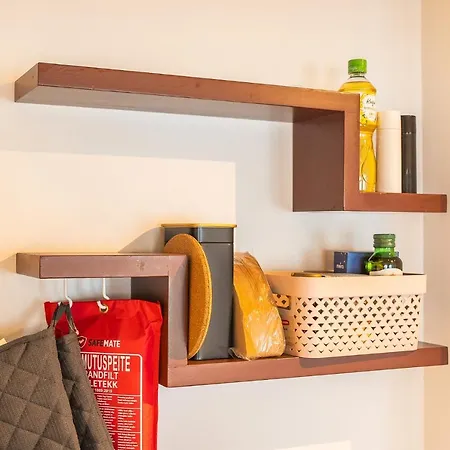 Arctic Base: 2-room Cozy *